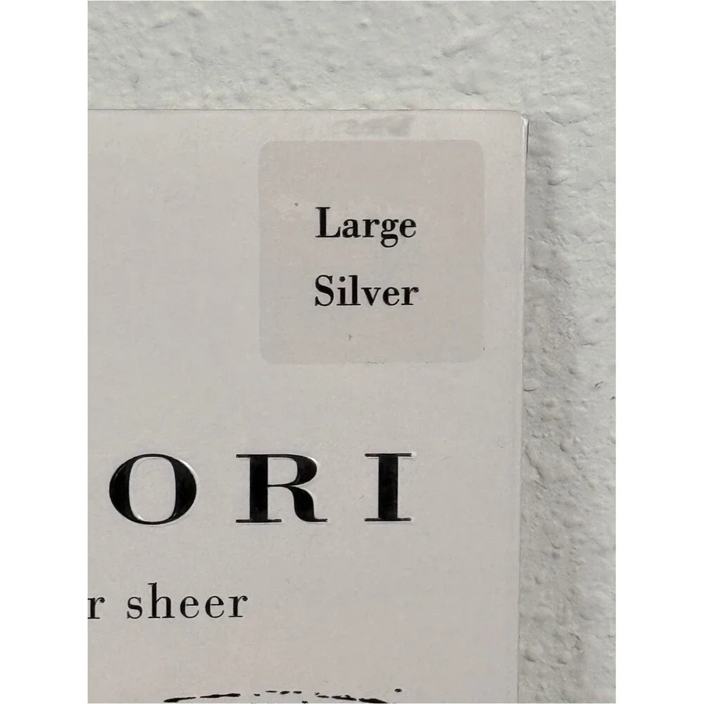 Natori Shimmer Sheer Hosiery Tights in Silver L NWT